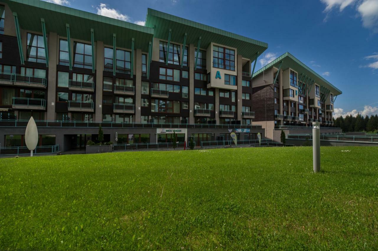 Family Apartment in Silver Mountain Resort Poiana Brașov Exterior foto