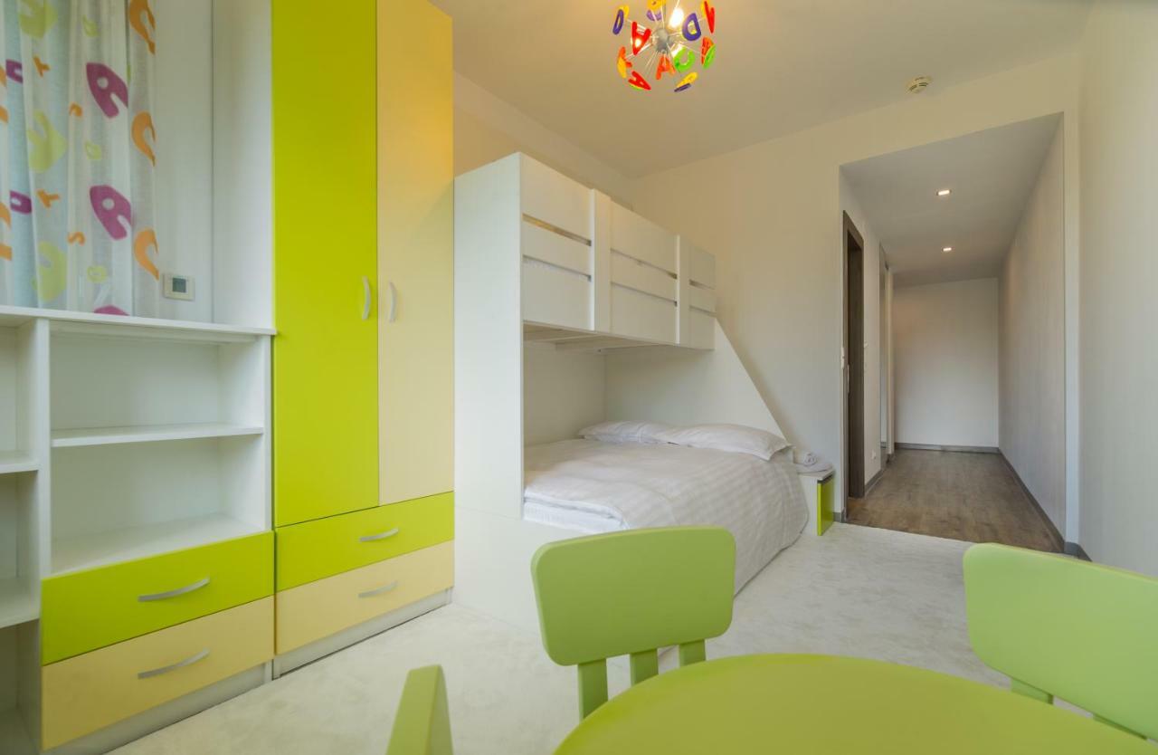 Family Apartment in Silver Mountain Resort Poiana Brașov Exterior foto